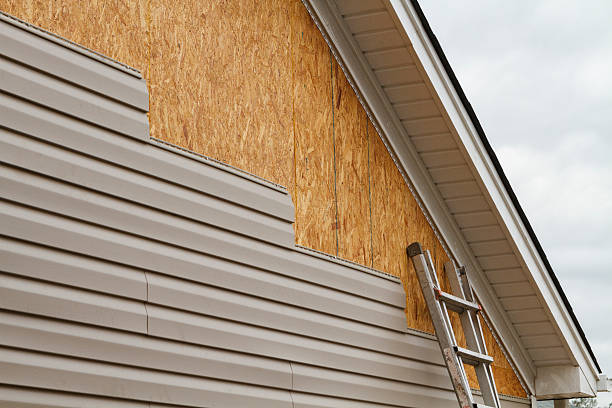 Professional Fiber Cement Siding technician working in Port Angeles, WA